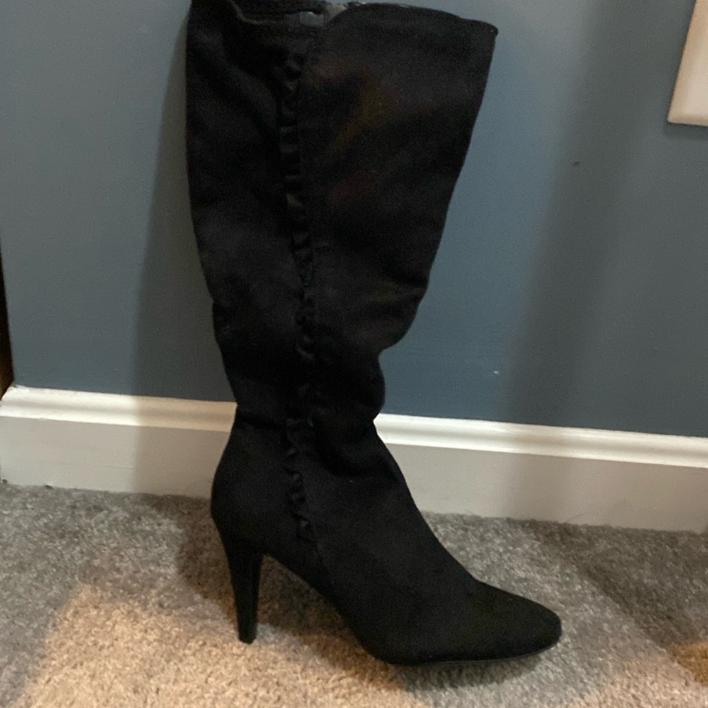 Black suede material boots. Extended calf size 7M - never worn